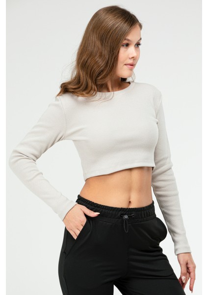 Bej Slim Fit Pamuklu O Yaka Crop Top Kaşkorse Kadın Tişört SF-0760