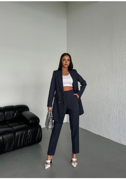 Kadın Şal Yaka Düğmeli Kruvaze Kapamalı Çizgili Ceket modelleri
