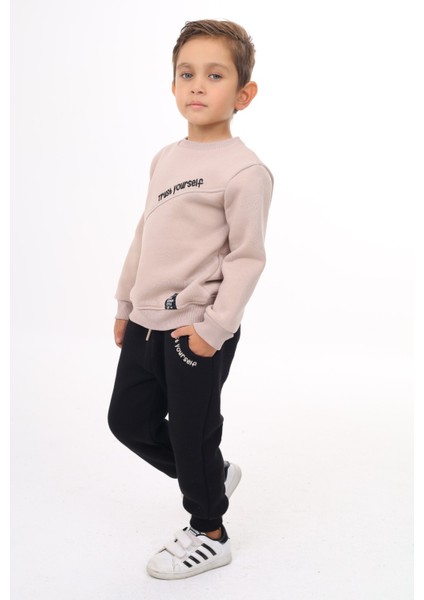 Erkek Çocuk Nakışlı Eşofman Takım fiyatları