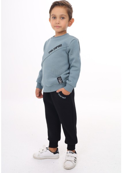 Erkek Çocuk Nakışlı Eşofman Takım modelleri
