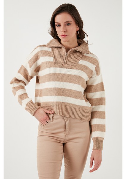 Relaxed Fit Yarım Fermuarlı Dik Yaka Çizgili Kazak Kadın Kazak 24K0011K1 modelleri