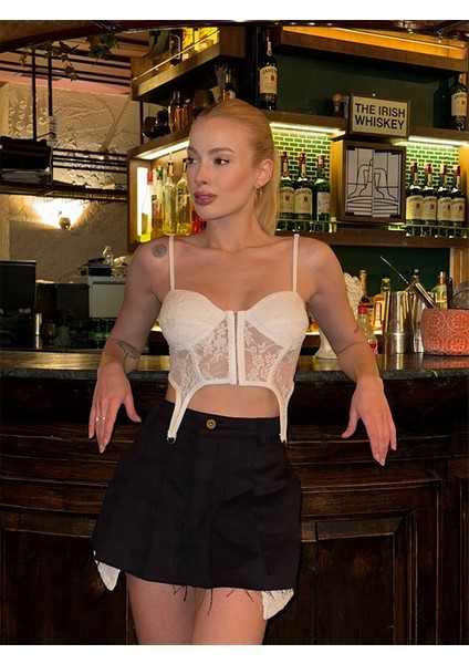 Dantel Detay Crop