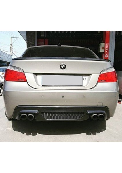Bmw E60 M5 Difüzör Parlak Siyah Plastik Arka Difizör