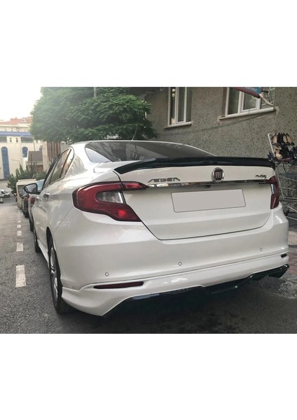 Fiat Egea Spoiler Parlak Siyah Plastik Spoyler fiyatları