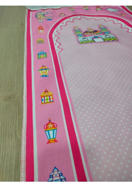 Ilk Seccadem Baskılı Kız Çocuk Seccade fırsatları