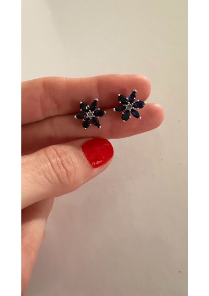 Işıltılı Mavi Herbaryum Çivi Küpe modelleri