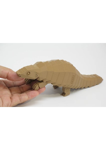 Pangolin Figür