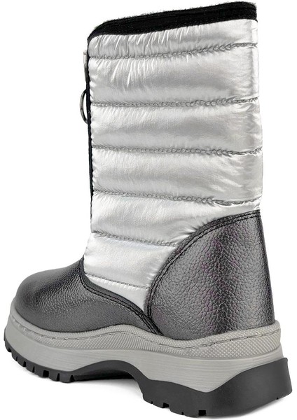 Gümüş Kız Çocuk Kar Botu modelleri