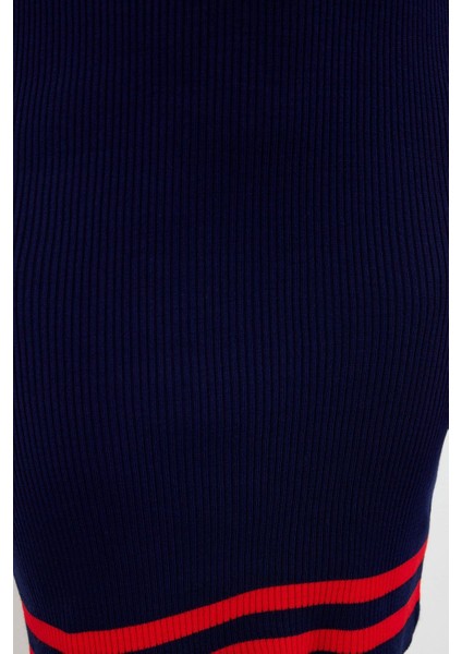 Kadın Moda Şık Büyük Beden Mini Boy Bisiklet Yaka Fitted Fitilli Triko Büyük Beden Elbise indirimleri
