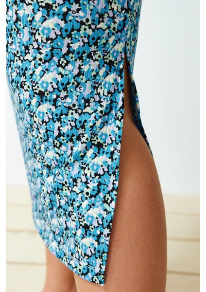 Kadın Büyük Beden Midi Boy Vücuda Oturan Tek Omuz Asimetrik Büzgü ve Degaje Detaylı Örme Elbise indirimleri