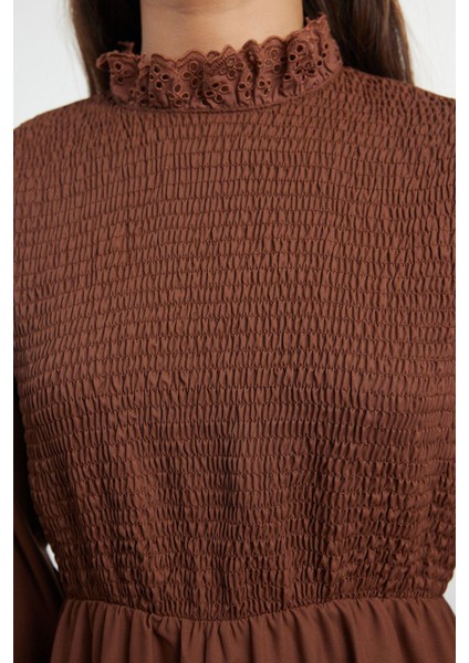 Kadın Moda Şık Tesettür Uzun Dik Yaka Regular Gipeli Dokuma Elbise fırsatları