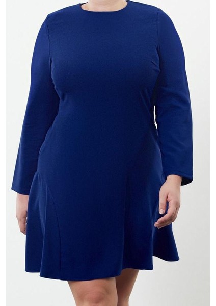 Kadın Moda Büyük Beden Mini Boy Bisiklet Yaka Fitted Basic Gizli Fermuarlı Dokuma Büyük Beden Elbise fiyatları
