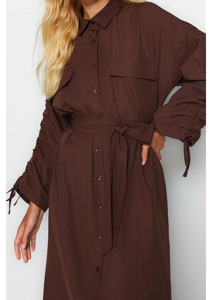 Kadın Tesettür Maxi Boy Oversize Kuşaklı Kolları Ayarlanabilir Detaylı Pamuklu Dokuma Gömlek Elbise modelleri