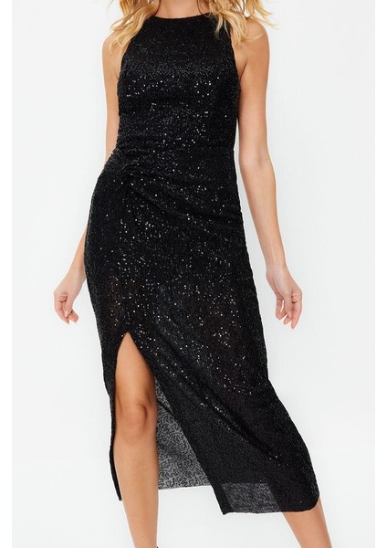 Kadın Moda Midi Boy Halter Yaka Fitted Vücuda Oturan Örme Parıltılı Pullu Örme Payet Abiye Elbise