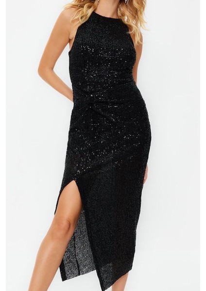 Kadın Moda Midi Boy Halter Yaka Fitted Vücuda Oturan Örme Parıltılı Pullu Örme Payet Abiye Elbise