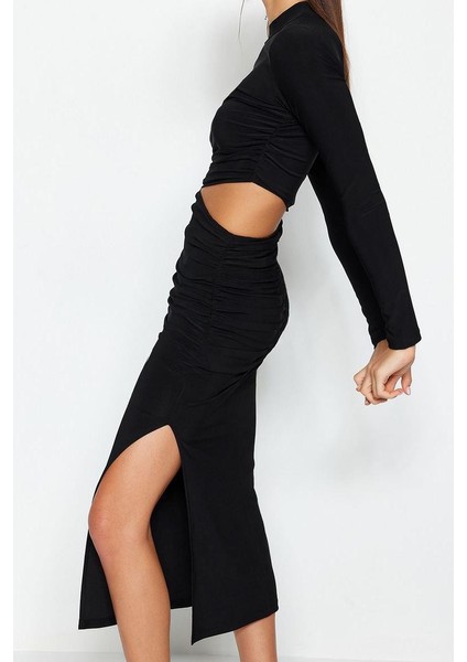 Kadın Moda Şık Midi Boy Dik Yaka Fitted Pencere Cut Out Detaylı Şık Abiye Elbise fırsatları