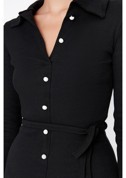 Kadın Moda Şık Midi Boy Gömlek Yaka Slim Vücuda Oturan Polo Yaka Fitilli Düğmeli Esnek Örme Elbise indirimleri