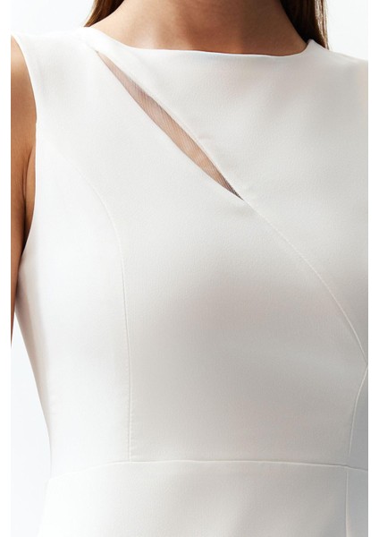Kadın Moda Şık Midi Boy Bisiklet Yaka Fitted Bridal Pencere Cut Out Detaylı Dokuma Elbise