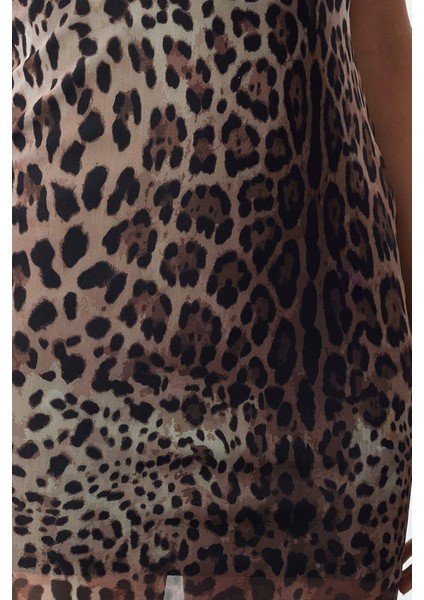 Kadın Moda Şık Midi Boy V Yaka Fitted Vücuda Oturan Leopar Desenli Tül Dokuma Elbise