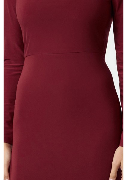 Kadın Moda Şık Maxi Boy Kare Yaka Slim Volanlı Fitted Vücuda Oturan Esnek Örme Elbise fırsatları