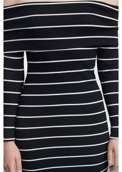 Kadın Moda Midi Boy Carmen Yaka Slim SIYAH001 Çizgili Fitted Vücuda Oturan Fitilli Esnek Örme Elbise fırsatları