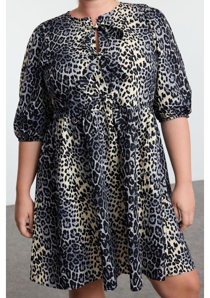 Kadın Büyük Beden Mini Boy Relaxed Fiyonklu Pamuk Leopar Desenli Dokuma Büyük Beden Elbise