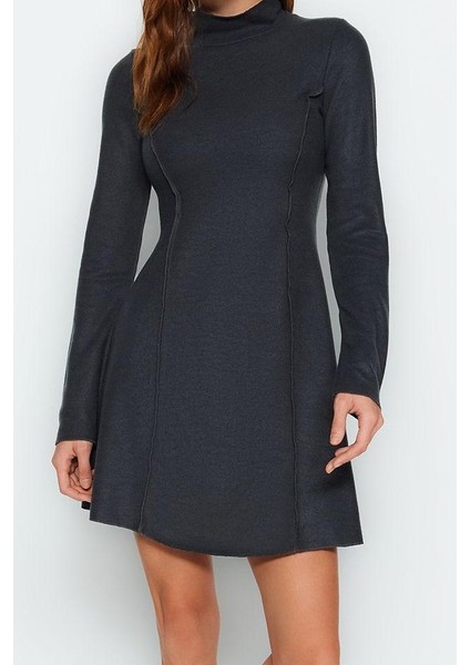 Kadın Moda Şık Mini Boy Dik Yaka Regular Dikiş Detaylı Selanik Örme Elbise fiyatları