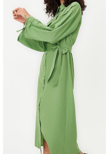 Kadın Tesettür Maxi Boy Oversize Kuşaklı Kolları Ayarlanabilir Detaylı Pamuklu Dokuma Gömlek Elbise fırsatları