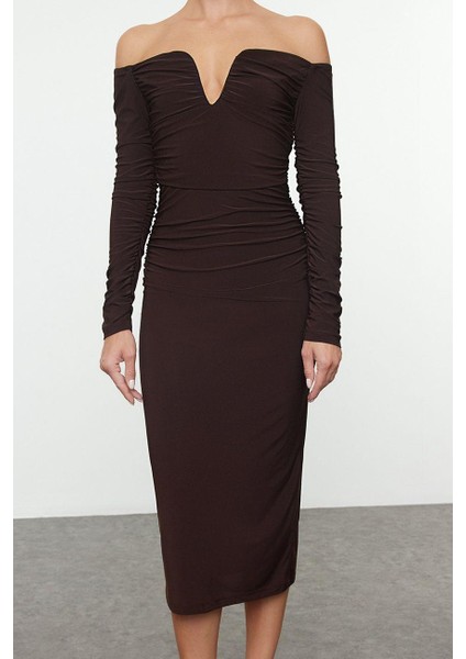Kadın Moda Şık Midi Boy Carmen Yaka Fitted Vücuda Oturan Örme Elbise