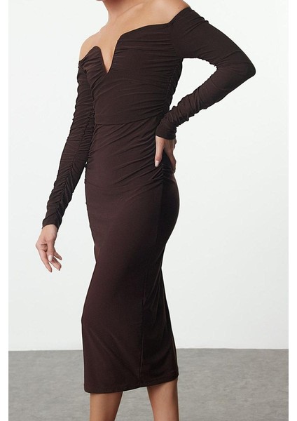 Kadın Moda Şık Midi Boy Carmen Yaka Fitted Vücuda Oturan Örme Elbise modelleri