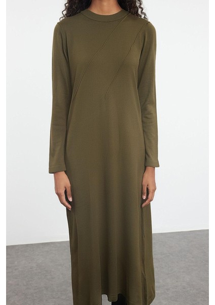 Kadın Moda Şık Tesettür Maxi Boy Bisiklet Yaka Fitted Nervür Detaylı Triko Elbise fırsatları