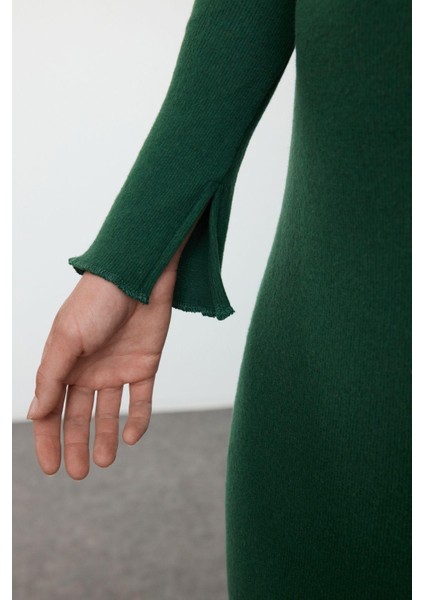 Kadın Moda Şık Midi Boy Polo Yaka Slim Fake Triko Vücuda Oturan Fitilli Esnek Örme Kalem Elbise modelleri