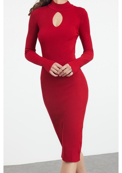 Kadın Moda Şık Midi Boy Dik Yaka Slim Triko Pencere Cut Out Elbise fiyatları