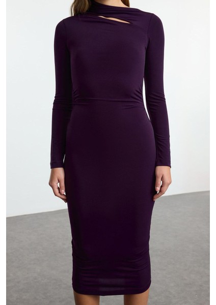 Kadın Moda Şık Midi Boy Dik Yaka Slim Cut Out Detaylı Fitted Vücuda Oturan Esnek Örme Elbise