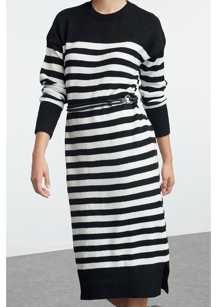 Kadın Moda Şık Midi Boy Bisiklet Yaka Regular Çizgili Triko Yumuşak Dokulu Elbise fiyatları