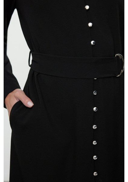 Kadın Moda Şık Maxi Boy Gömlek Yaka Regular Kuşaklı Düğme Detaylı Dokuma Elbise fırsatları