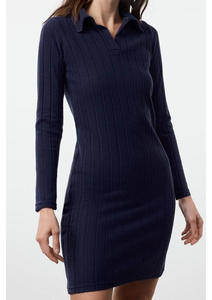 Kadın Moda Şık Mini Boy Polo Yaka Slim Fitted Vücuda Oturan Fitilli Örme Elbise modelleri