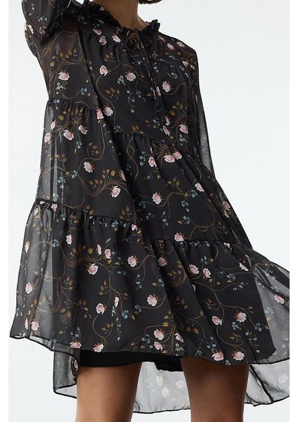 Kadın Moda Şık Mini Boy Dik Yaka Regular Çiçek Desenli Bol Kalıp Astarlı Şifon Dokuma Kışlık Elbise