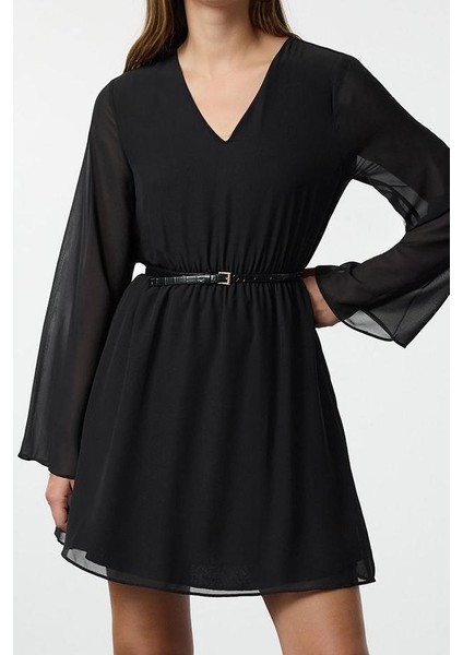 Kadın Moda Şık Mini Boy Kruvaze Regular Eteği Belden Açılan Astarlı Şifon Dokuma Elbise fiyatları