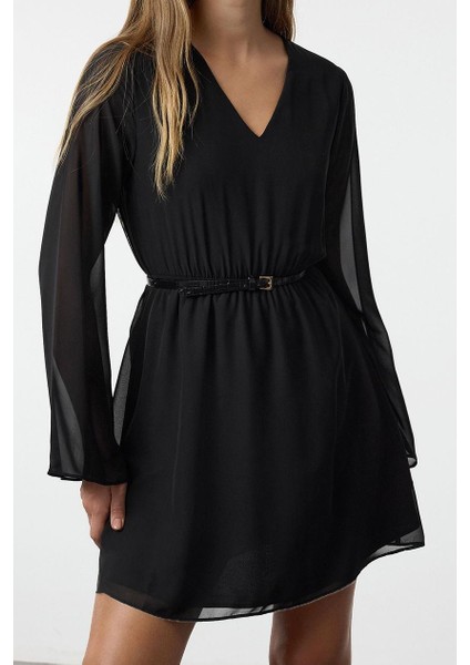 Kadın Moda Şık Mini Boy Kruvaze Regular Eteği Belden Açılan Astarlı Şifon Dokuma Elbise modelleri