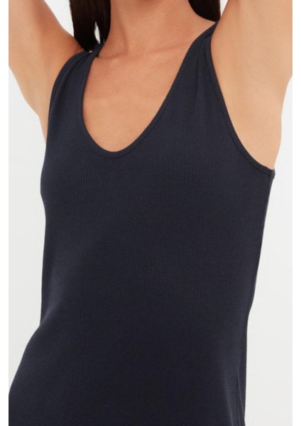 Kadın Moda Şık Midi Boy V Yaka Regular Fitilli A-Line Örme Elbise
