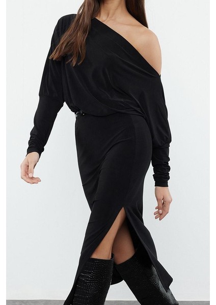 Kadın Moda Şık Midi Boy Asimetrik Yaka Slim Düz Asimetrik Tek Kol Belden Oturtmalı Esnek Örme Elbise