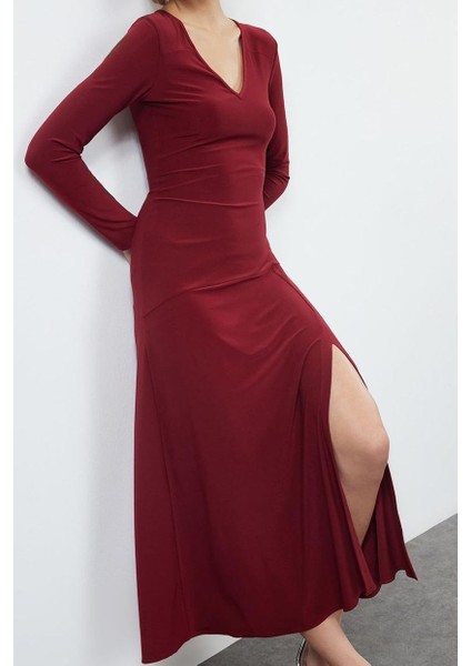 Kadın Moda Şık Maxi Boy V Yaka Fitted Düz Eteği Volanlı Skater Belden Açılan Esnek Örme Elbise fiyatları