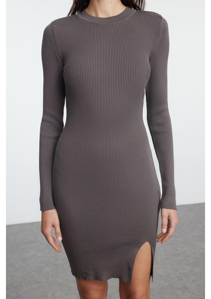Kadın Moda Şık Mini Boy Bisiklet Yaka Slim Triko Yırtmaçlı Vücuda Oturan Elbise