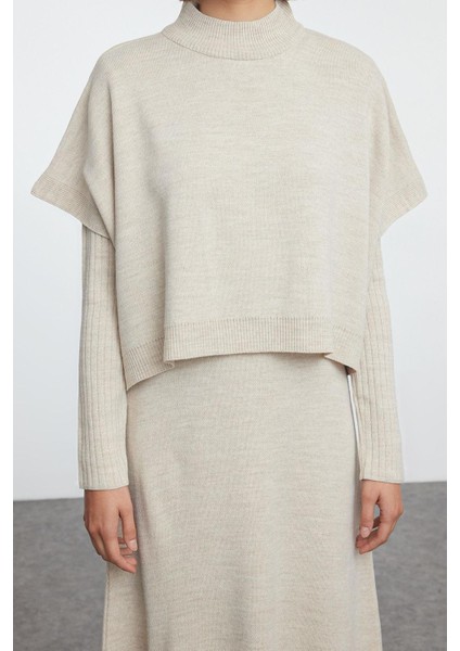 Kadın Moda Şık Midi Boy Dik Yaka Oversize Geniş Kalıp Triko Süveterli Elbise fırsatları