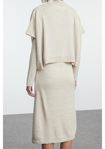 Kadın Moda Şık Midi Boy Dik Yaka Oversize Geniş Kalıp Triko Süveterli Elbise indirimleri