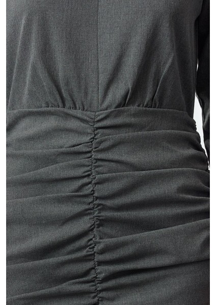 Kadın Moda Şık Mini Boy V Yaka Regular Vücudu Saran Drape Detaylı Dokuma Elbise