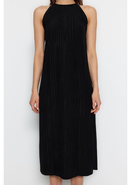 Kadın Moda Şık Midi Boy Halter Yaka Relaxed Shift Düz Sıfır Kol Piliseli Örme Elbise