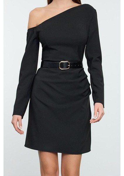 Kadın Moda Şık Mini Boy Asimetrik Yaka Regular Dokuma Elbise fiyatları