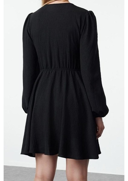 Kadın Moda Şık Mini Boy V Yaka Regular A Kesim Balon Kol Detaylı Dokuma Elbise indirimleri